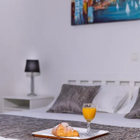 Sun Garden - 4 Star With Heated Swimming Pool, Quiet Bay, Bbq, 50m From The Sea Villa