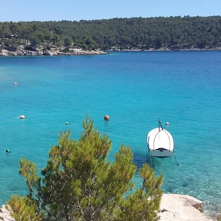 Villa Sun Garden - 4 Star With Heated Swimming Pool, Quiet Bay, Bbq, 50m From The Sea Milna (Brac)