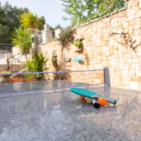 Villa Sun Garden - 4 Star With Heated Swimming Pool, Quiet Bay, Bbq, 50m From The Sea *